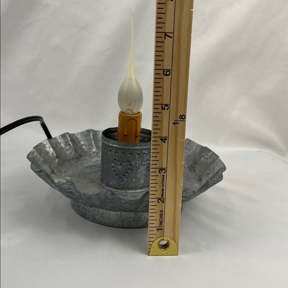 Accent Light - Silver - Candle Lamp - Rustic - Picture 4 of 9